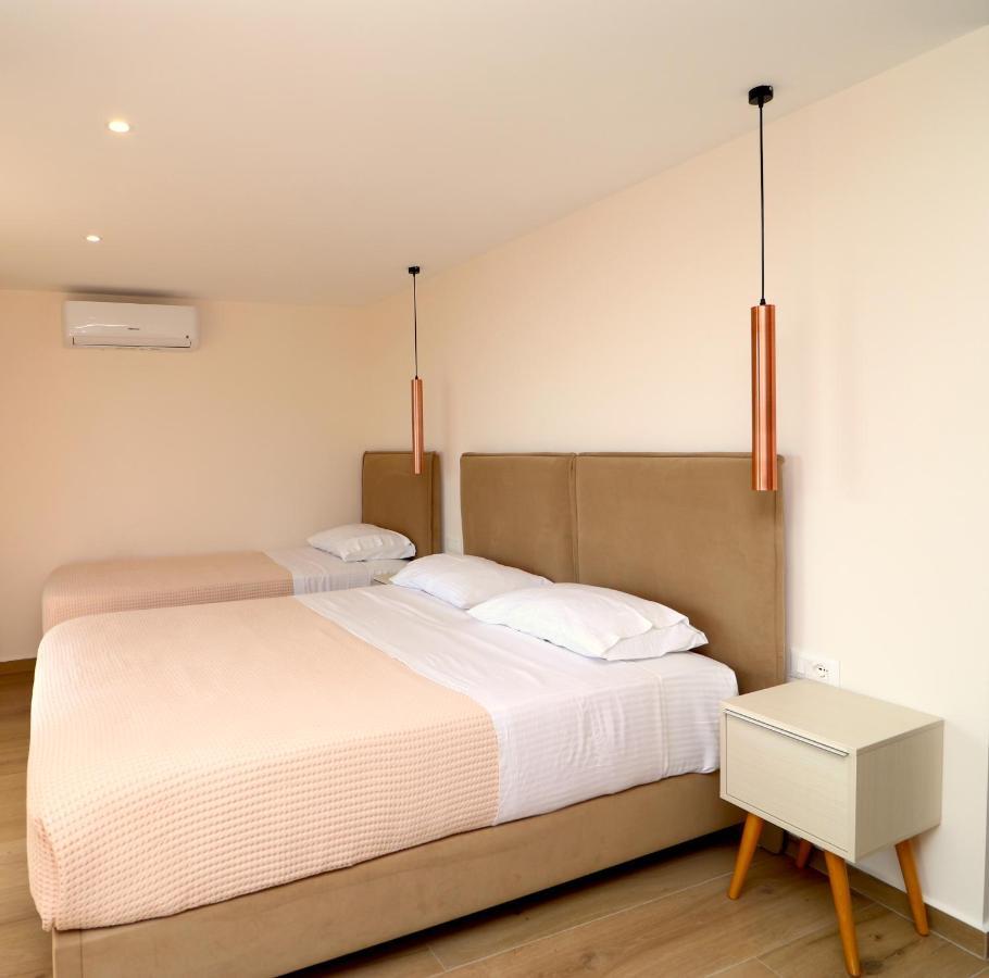 Fegi Rooms Himarë Dış mekan fotoğraf