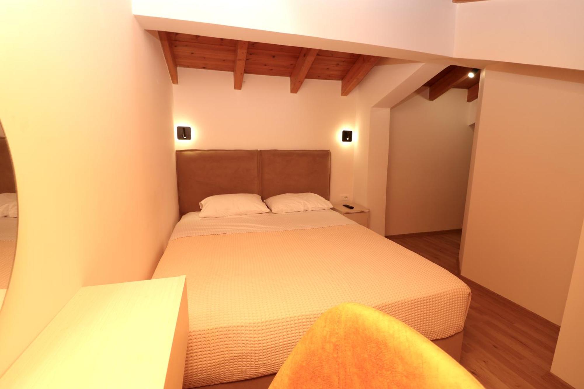 Fegi Rooms Himarë Dış mekan fotoğraf