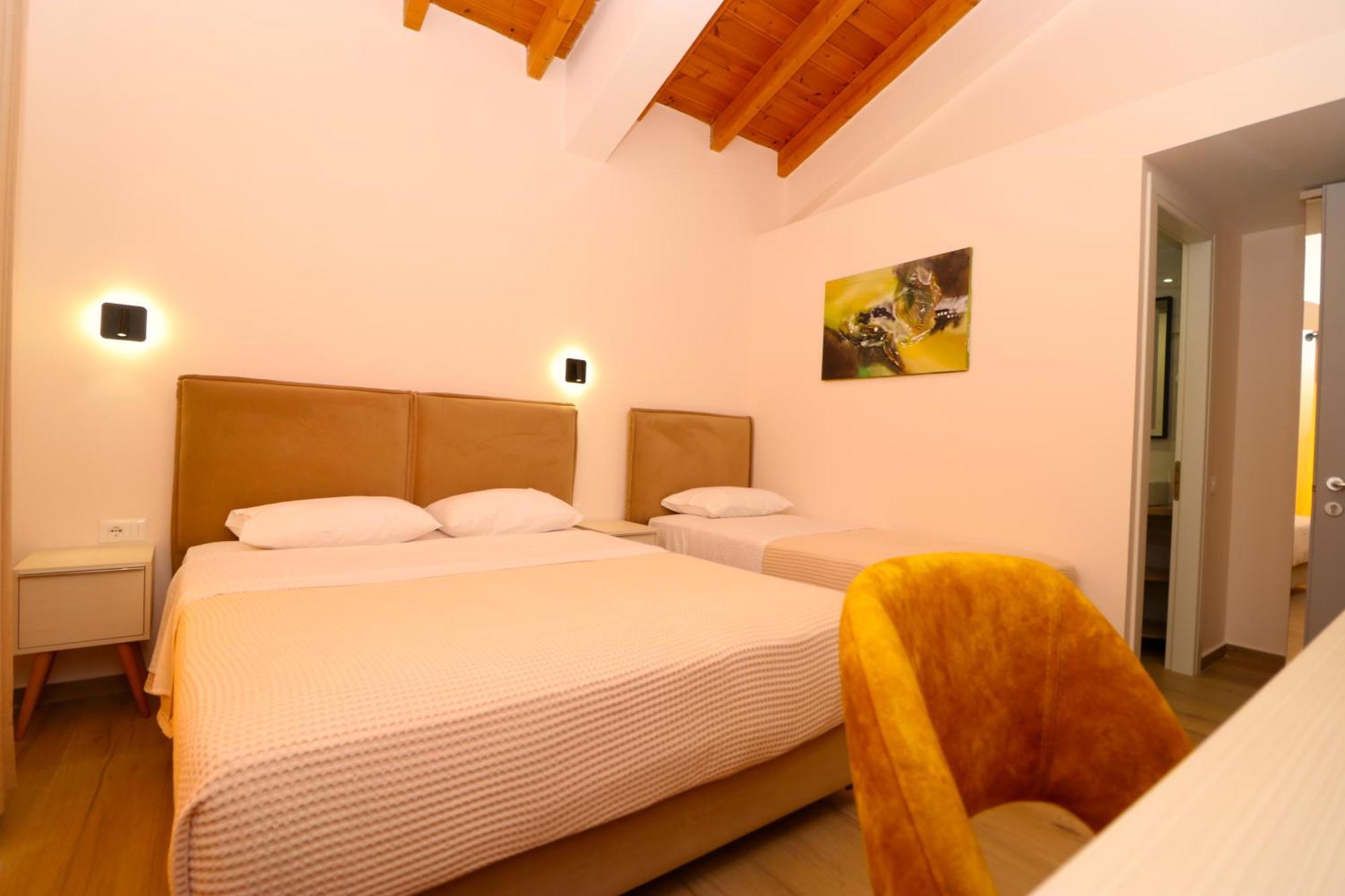 Fegi Rooms Himarë Dış mekan fotoğraf
