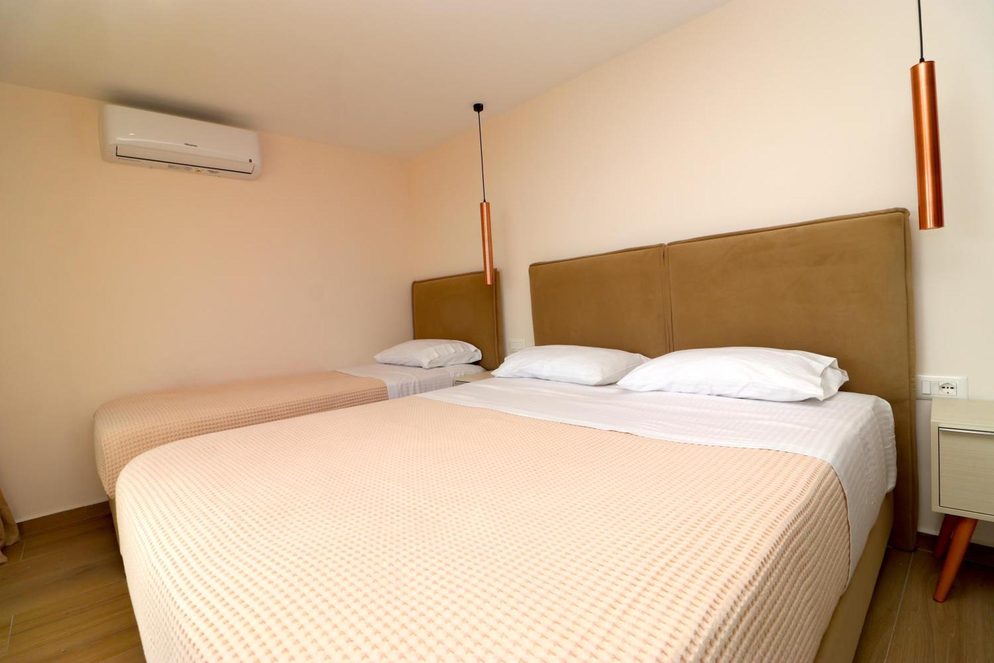 Fegi Rooms Himarë Dış mekan fotoğraf